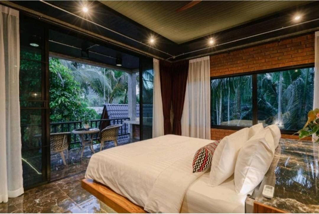 Grandfather Khaolak Resort เขาหลัก ภายนอก รูปภาพ