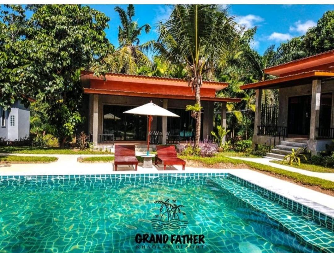 Grandfather Khaolak Resort เขาหลัก ภายนอก รูปภาพ